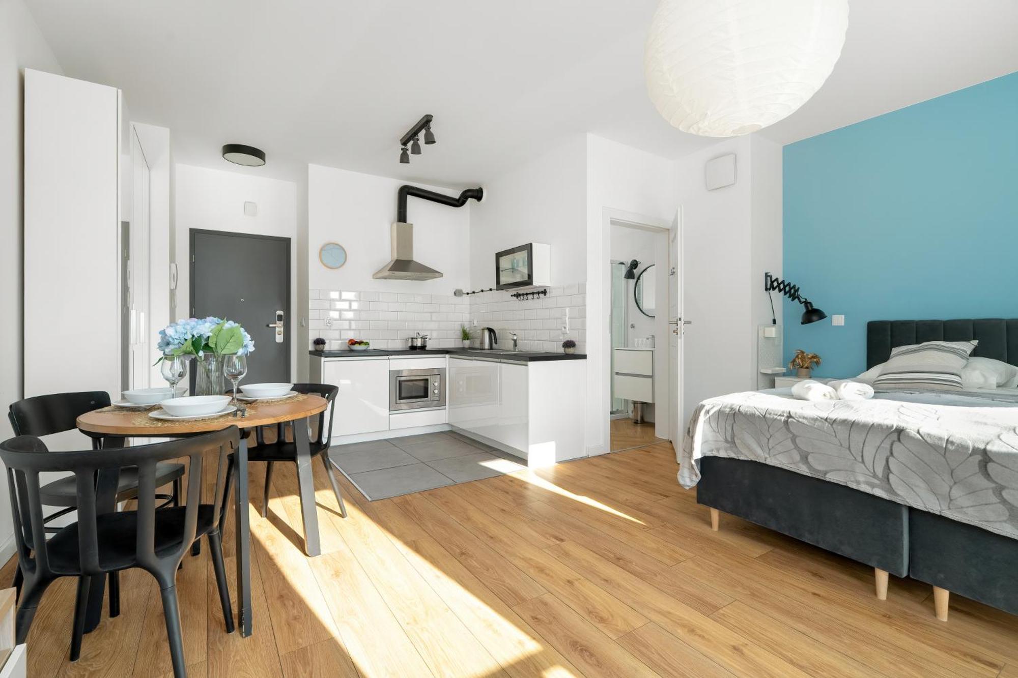 Klimatyczne I Nowoczesne Studio Very Berry W Poznaniu By Noclegi Renters Exterior photo